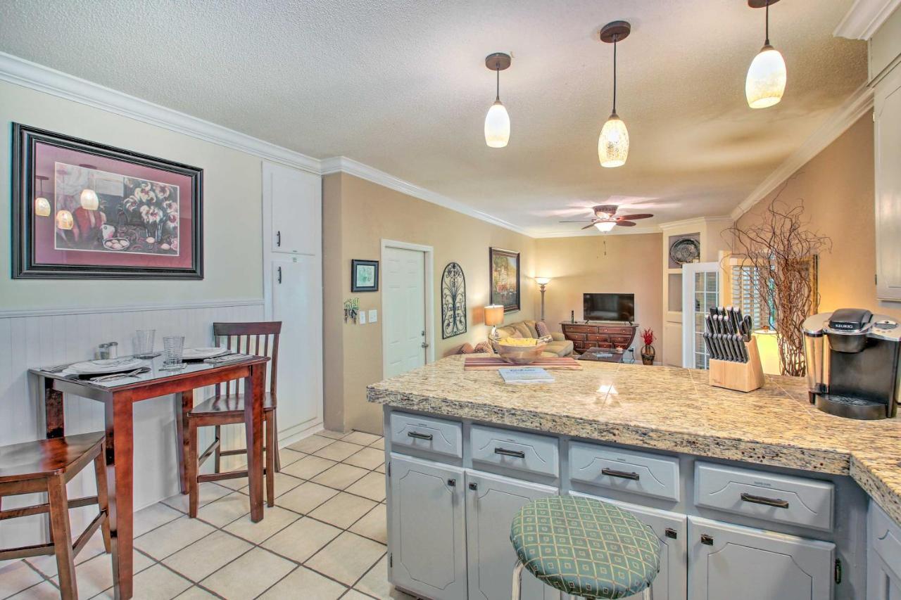 Charming Hot Springs Home With Sunroom And Yard Esterno foto
